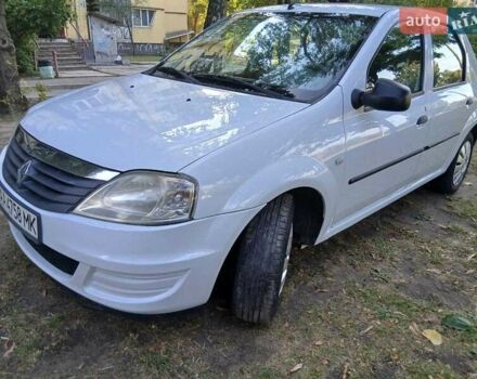 Білий Рено Логан, об'ємом двигуна 1.39 л та пробігом 192 тис. км за 5000 $, фото 1 на Automoto.ua