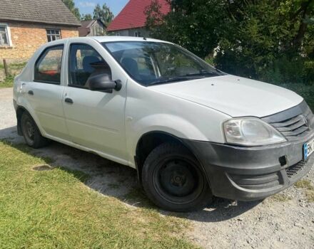 Білий Рено Логан, об'ємом двигуна 1.4 л та пробігом 270 тис. км за 2800 $, фото 1 на Automoto.ua