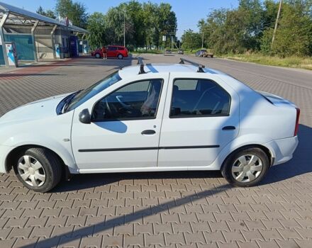 Білий Рено Логан, об'ємом двигуна 1.4 л та пробігом 270 тис. км за 5331 $, фото 1 на Automoto.ua