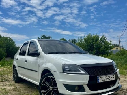 Рено Логан 2012 в Черновцах на Automoto.ua Белый Рено Логан, объемом двигателя 1.4 л и пробегом 394 тыс. км за 6079 $, фото 1 на Automoto.ua
