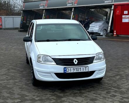 Білий Рено Логан, об'ємом двигуна 1.4 л та пробігом 317 тис. км за 2800 $, фото 1 на Automoto.ua