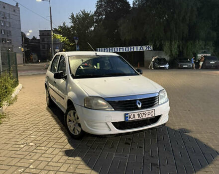 Білий Рено Логан, об'ємом двигуна 1.39 л та пробігом 291 тис. км за 3500 $, фото 1 на Automoto.ua