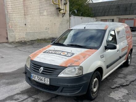 Рено Логан 2012 у Вінниці на Automoto.ua Білий Рено Логан, об'ємом двигуна 1.6 л та пробігом 308 тис. км за 3500 $, фото 1 на Automoto.ua
