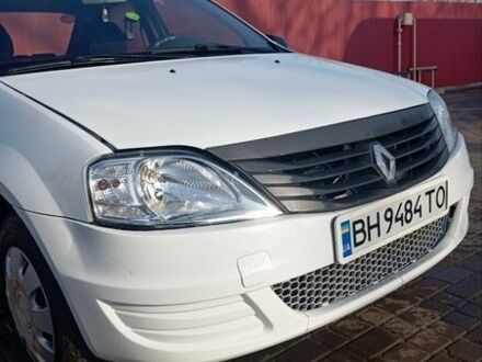 Белый Рено Логан, объемом двигателя 1.39 л и пробегом 316 тыс. км за 2900 $, фото 1 на Automoto.ua