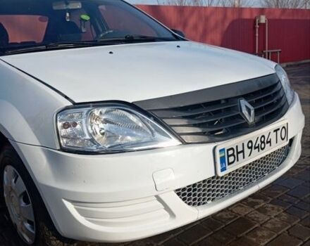 Белый Рено Логан, объемом двигателя 1.39 л и пробегом 316 тыс. км за 2900 $, фото 1 на Automoto.ua