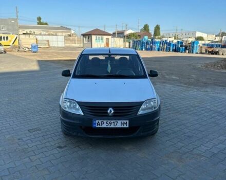 Білий Рено Логан, об'ємом двигуна 1.4 л та пробігом 300 тис. км за 2500 $, фото 1 на Automoto.ua