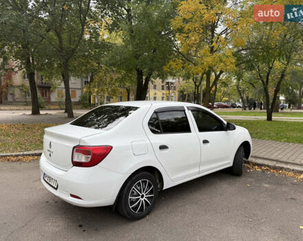 Рено Логан 2013 у Миколаєві на Automoto.ua Білий Рено Логан, об'ємом двигуна 1.15 л та пробігом 410 тис. км за 4300 $, фото 1 на Automoto.ua