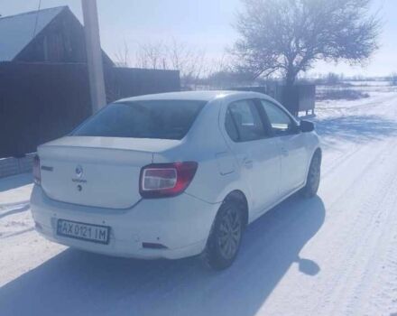 Білий Рено Логан, об'ємом двигуна 1.1 л та пробігом 200 тис. км за 3000 $, фото 1 на Automoto.ua