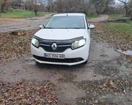 Білий Рено Логан, об'ємом двигуна 1.1 л та пробігом 300 тис. км за 5500 $, фото 1 на Automoto.ua