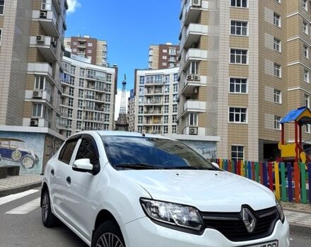 Белый Рено Логан, объемом двигателя 1.1 л и пробегом 97 тыс. км за 5900 $, фото 1 на Automoto.ua