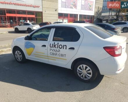 Білий Рено Логан, об'ємом двигуна 1.2 л та пробігом 174 тис. км за 3800 $, фото 1 на Automoto.ua