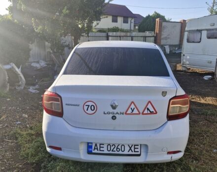 Білий Рено Логан, об'ємом двигуна 1.1 л та пробігом 392 тис. км за 1500 $, фото 1 на Automoto.ua