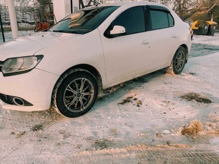 Білий Рено Логан, об'ємом двигуна 1.1 л та пробігом 336 тис. км за 7500 $, фото 1 на Automoto.ua