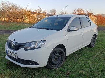 Белый Рено Логан, объемом двигателя 1.1 л и пробегом 180 тыс. км за 6000 $, фото 1 на Automoto.ua