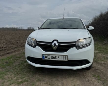 Белый Рено Логан, объемом двигателя 1.5 л и пробегом 124 тыс. км за 6500 $, фото 1 на Automoto.ua