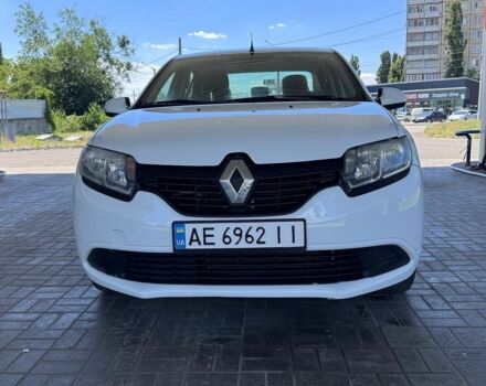 Белый Рено Логан, объемом двигателя 1.15 л и пробегом 230 тыс. км за 3800 $, фото 1 на Automoto.ua
