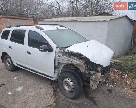 Білий Рено Логан, об'ємом двигуна 0 л та пробігом 250 тис. км за 3600 $, фото 1 на Automoto.ua