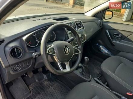 Білий Рено Логан, об'ємом двигуна 1.46 л та пробігом 77 тис. км за 8000 $, фото 1 на Automoto.ua