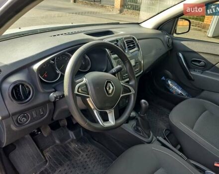 Белый Рено Логан, объемом двигателя 1.46 л и пробегом 77 тыс. км за 8000 $, фото 1 на Automoto.ua