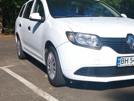 Білий Рено Логан, об'ємом двигуна 1.6 л та пробігом 340 тис. км за 4496 $, фото 1 на Automoto.ua