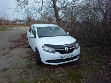 Білий Рено Логан, об'ємом двигуна 1.1 л та пробігом 260 тис. км за 3200 $, фото 1 на Automoto.ua