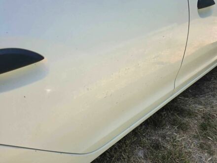 Рено Логан 2016 у Одесі на Automoto.ua Білий Рено Логан, об'ємом двигуна 1.2 л та пробігом 135 тис. км за 4500 $, фото 1 на Automoto.ua
