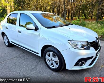 Білий Рено Логан, об'ємом двигуна 1.1 л та пробігом 126 тис. км за 6700 $, фото 1 на Automoto.ua