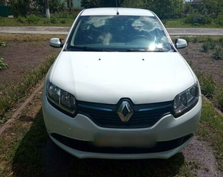 Белый Рено Логан, объемом двигателя 1.2 л и пробегом 9 тыс. км за 7600 $, фото 1 на Automoto.ua