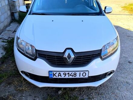 Белый Рено Логан, объемом двигателя 0.9 л и пробегом 107 тыс. км за 5900 $, фото 1 на Automoto.ua