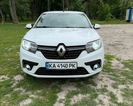 Белый Рено Логан, объемом двигателя 0 л и пробегом 323 тыс. км за 4800 $, фото 1 на Automoto.ua