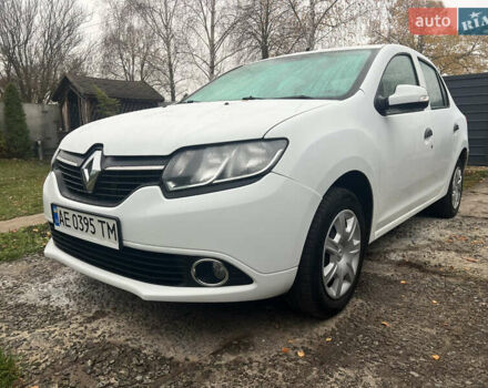 Белый Рено Логан, объемом двигателя 1.15 л и пробегом 153 тыс. км за 5300 $, фото 1 на Automoto.ua