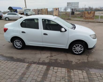 Білий Рено Логан, об'ємом двигуна 1.1 л та пробігом 200 тис. км за 3999 $, фото 1 на Automoto.ua