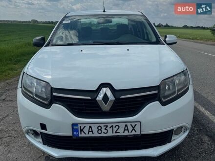 Білий Рено Логан, об'ємом двигуна 1.2 л та пробігом 300 тис. км за 4500 $, фото 1 на Automoto.ua