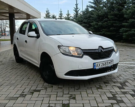 Белый Рено Логан, объемом двигателя 1.15 л и пробегом 381 тыс. км за 4200 $, фото 1 на Automoto.ua
