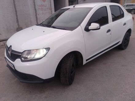 Белый Рено Логан, объемом двигателя 1.5 л и пробегом 270 тыс. км за 6700 $, фото 1 на Automoto.ua