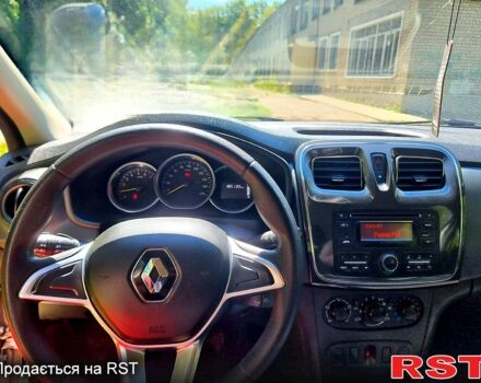 Білий Рено Логан, об'ємом двигуна 1.5 л та пробігом 185 тис. км за 5800 $, фото 1 на Automoto.ua