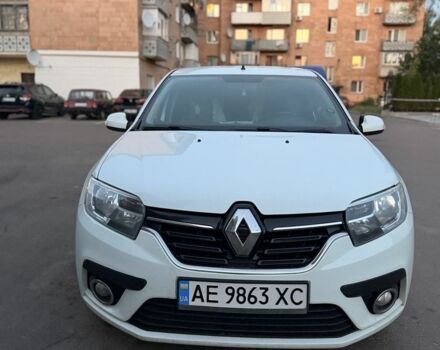 Білий Рено Логан, об'ємом двигуна 1.5 л та пробігом 97 тис. км за 7510 $, фото 1 на Automoto.ua