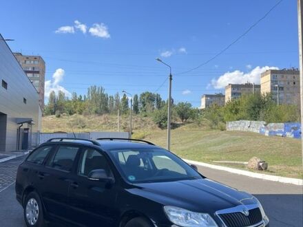 Білий Рено Логан, об'ємом двигуна 1.5 л та пробігом 298 тис. км за 5310 $, фото 1 на Automoto.ua