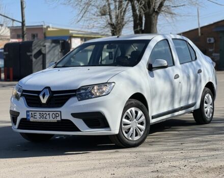 Белый Рено Логан, объемом двигателя 1.5 л и пробегом 233 тыс. км за 6000 $, фото 1 на Automoto.ua