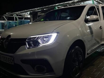 Білий Рено Логан, об'ємом двигуна 1.46 л та пробігом 120 тис. км за 7450 $, фото 1 на Automoto.ua