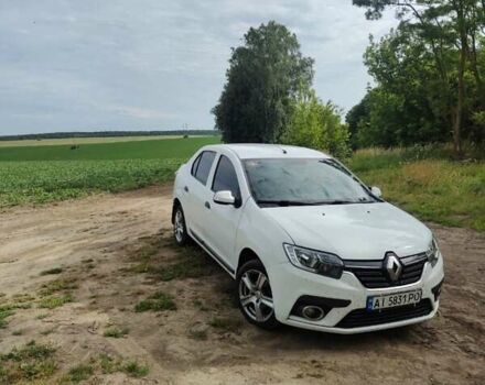 Белый Рено Логан, объемом двигателя 1.5 л и пробегом 218 тыс. км за 6400 $, фото 1 на Automoto.ua