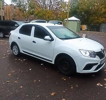 Білий Рено Логан, об'ємом двигуна 1.46 л та пробігом 138 тис. км за 6750 $, фото 1 на Automoto.ua