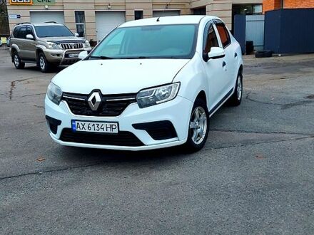 Белый Рено Логан, объемом двигателя 1.1 л и пробегом 261 тыс. км за 5300 $, фото 1 на Automoto.ua