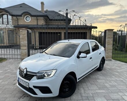 Білий Рено Логан, об'ємом двигуна 1.5 л та пробігом 219 тис. км за 6999 $, фото 1 на Automoto.ua