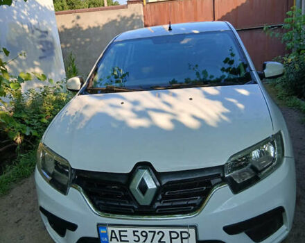 Білий Рено Логан, об'ємом двигуна 1.15 л та пробігом 240 тис. км за 4800 $, фото 1 на Automoto.ua