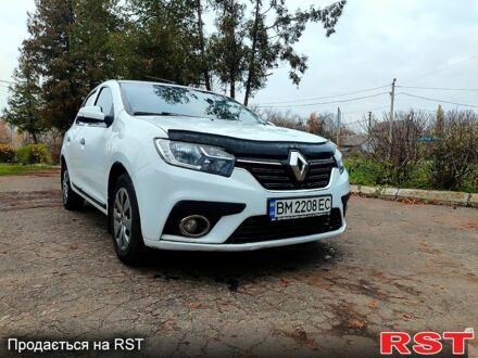 Белый Рено Логан, объемом двигателя 1.5 л и пробегом 240 тыс. км за 6400 $, фото 1 на Automoto.ua