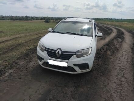 Білий Рено Логан, об'ємом двигуна 1.5 л та пробігом 250 тис. км за 5973 $, фото 1 на Automoto.ua