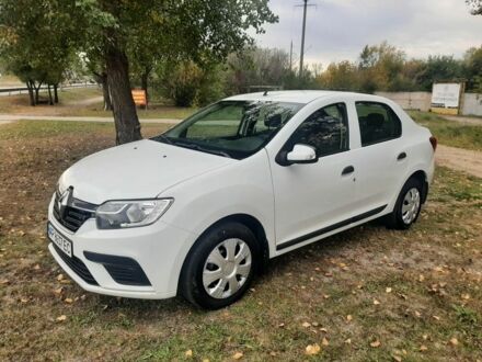 Рено Логан 2017 в Запорожье на Automoto.ua Белый Рено Логан, объемом двигателя 1.1 л и пробегом 160 тыс. км за 5600 $, фото 1 на Automoto.ua