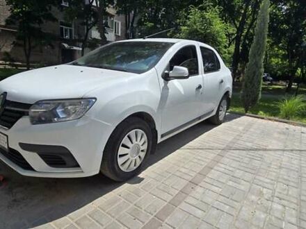 Рено Логан 2017 у Запоріжжя на Automoto.ua Білий Рено Логан, об'ємом двигуна 1.15 л та пробігом 170 тис. км за 6299 $, фото 1 на Automoto.ua