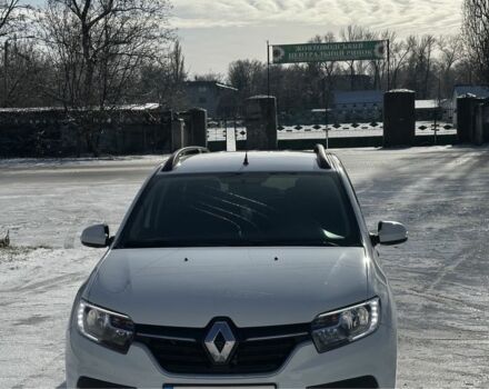 Білий Рено Логан, об'ємом двигуна 1.5 л та пробігом 74 тис. км за 8800 $, фото 1 на Automoto.ua